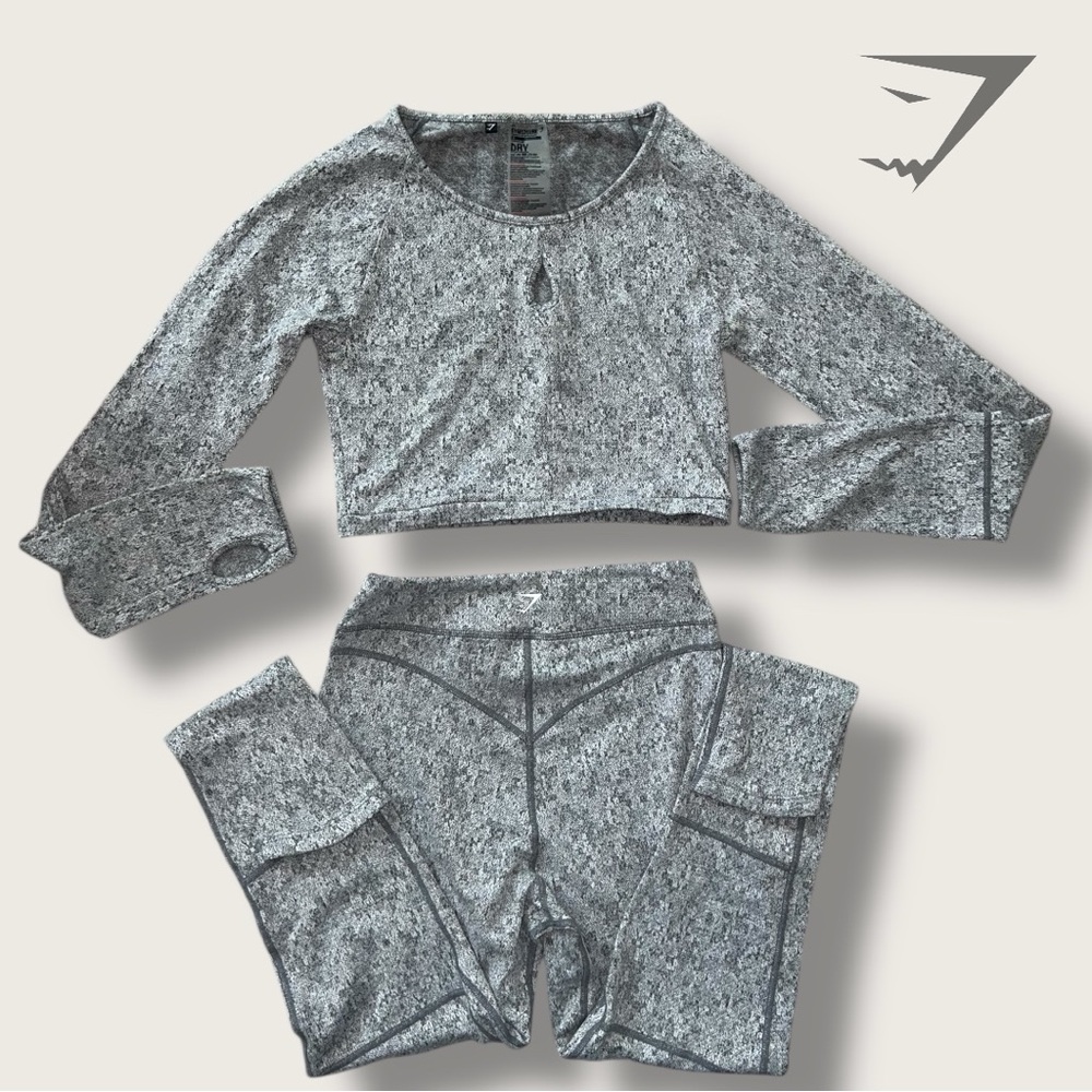 Gymshark Fleur Texture Charcoal Workout Set